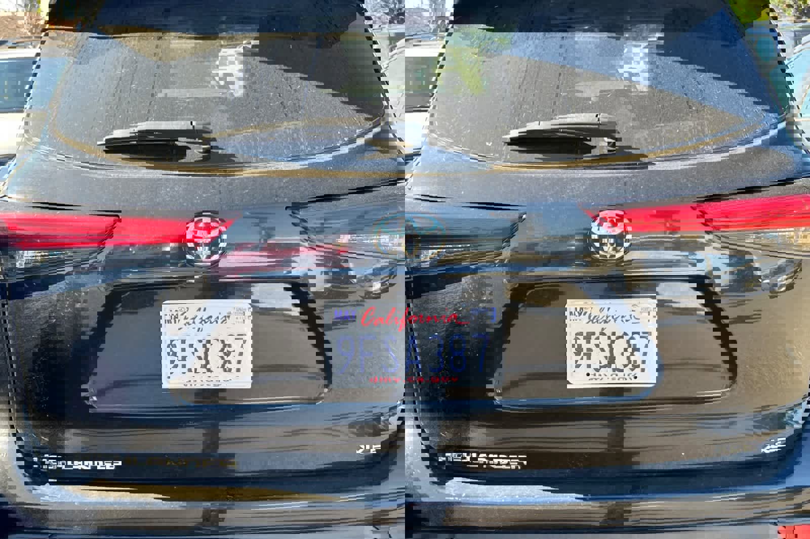 Used 2023 Toyota Highlander XLE image 19