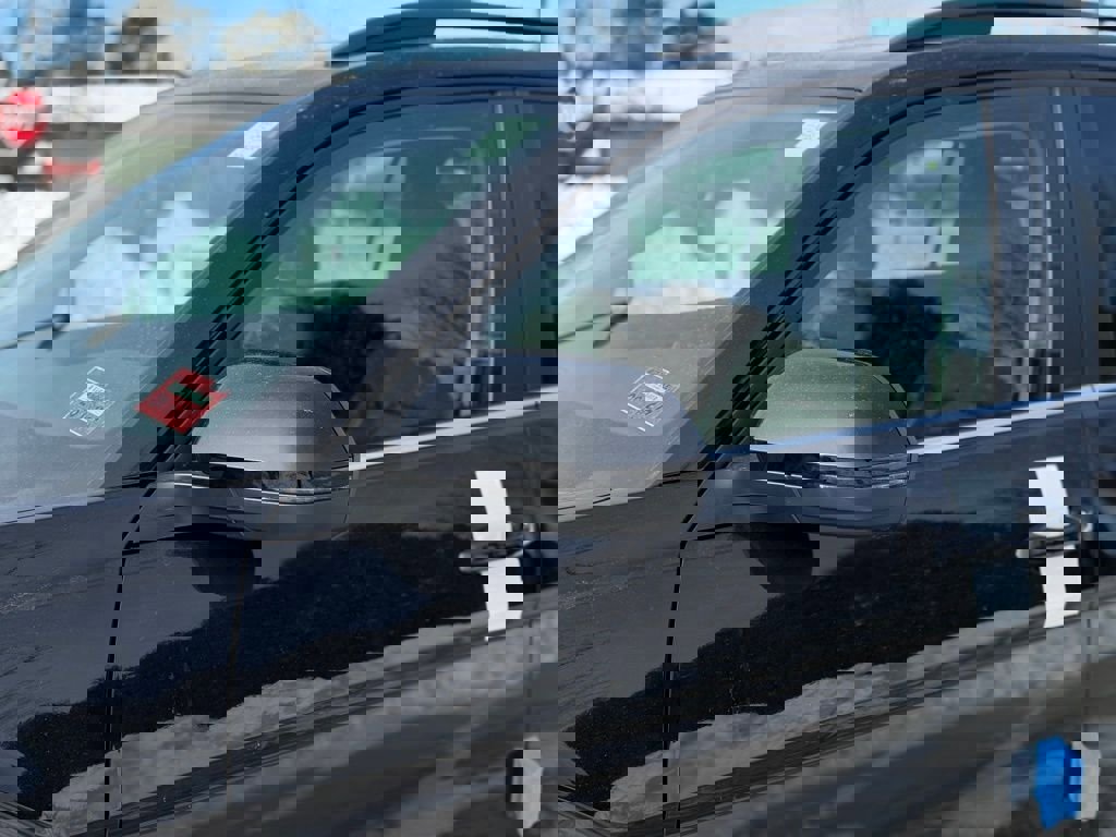 New 2026 Volkswagen Atlas SE image 16