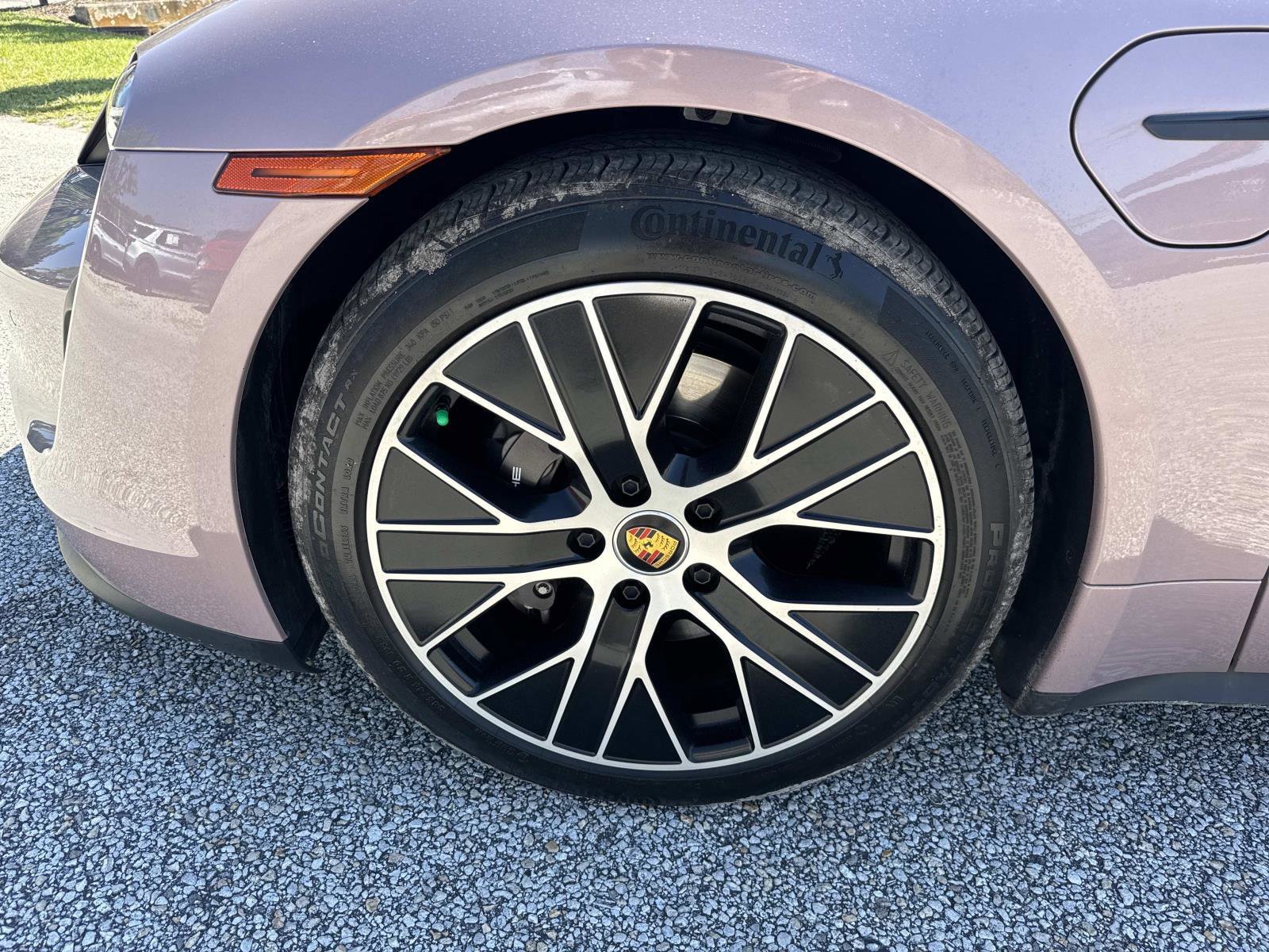 Used 2024 Porsche Taycan RWD image 10