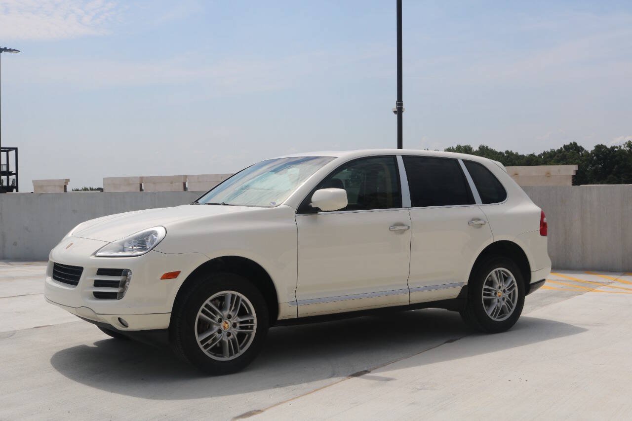 Used 2008 Porsche Cayenne AWD/4WD image 5