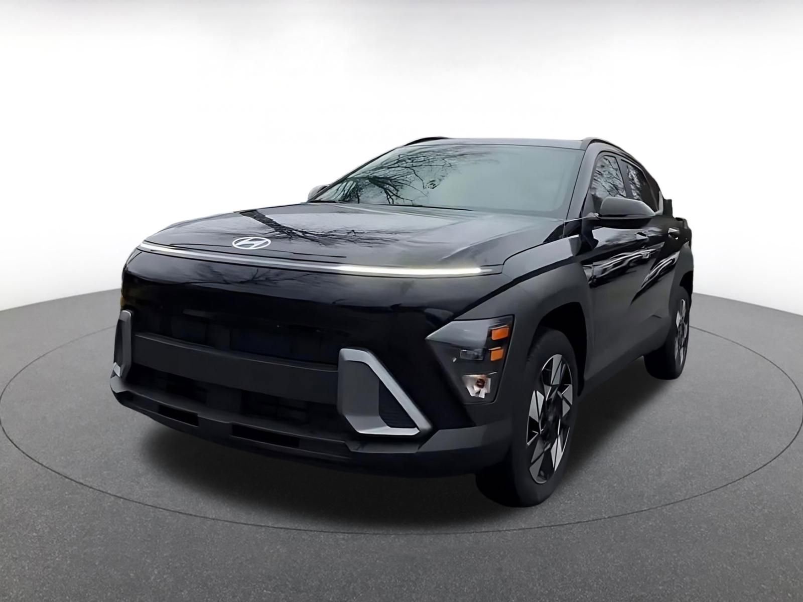 Used 2025 Hyundai Kona SEL image 7