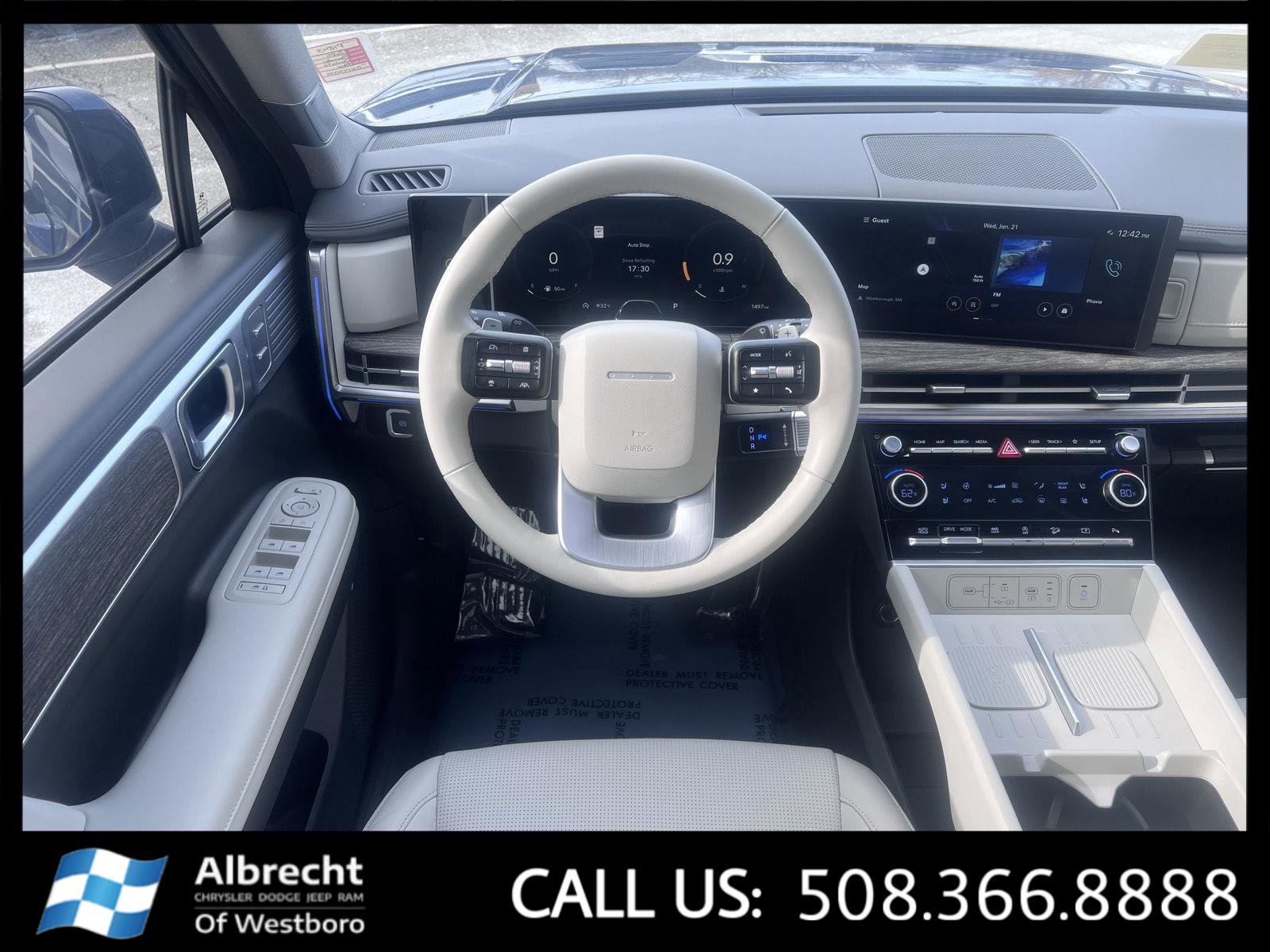 Used 2025 Hyundai Santa Fe Limited image 27