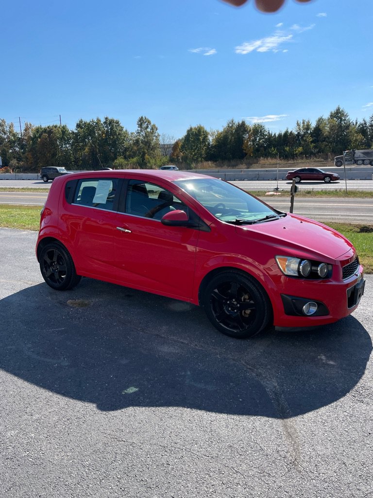 Used 2015 Chevrolet Sonic LTZ FWD image 7