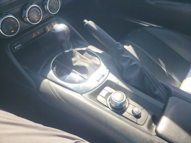 Used 2025 MAZDA MX-5 Miata RF Grand Touring image 6