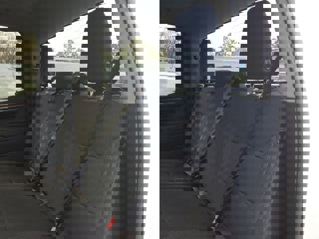 Used 2024 Chevrolet Silverado 1500 LT image 16