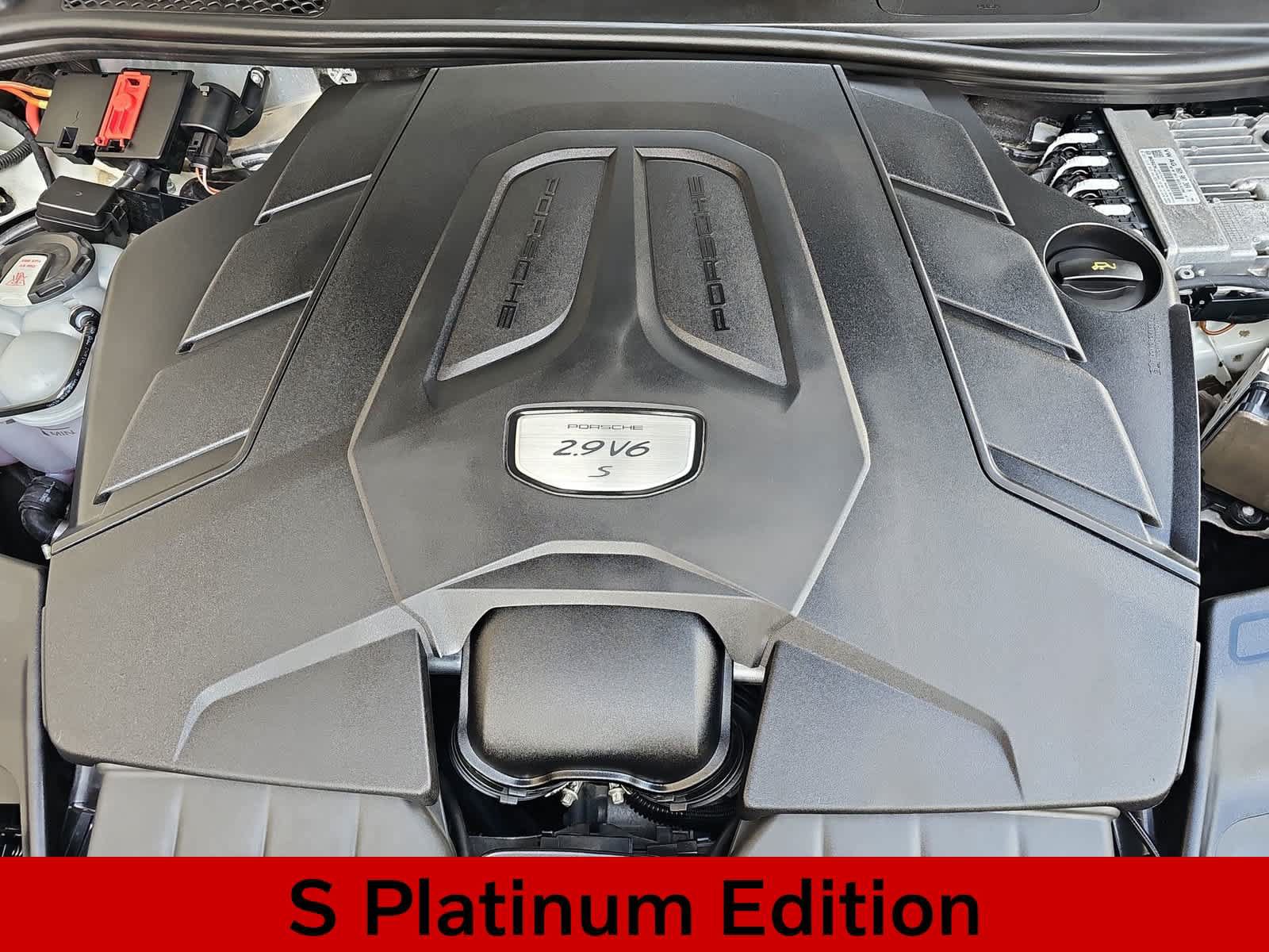 Used 2023 Porsche Cayenne S Platinum w/ Premium Package Plus AWD/4WD image 13