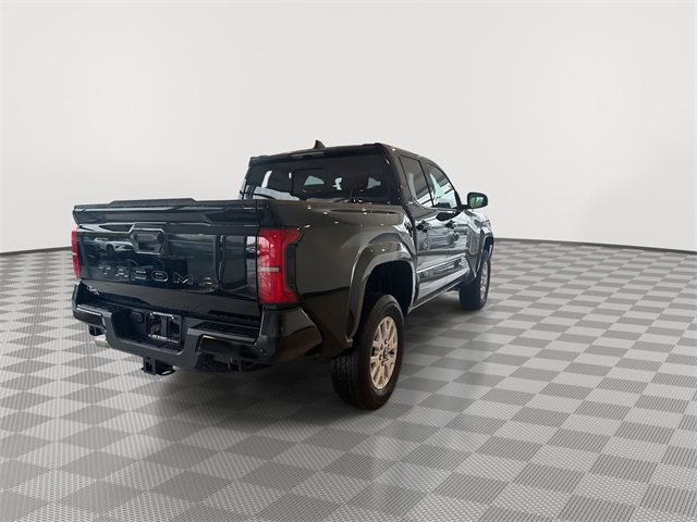 Used 2025 Toyota Tacoma SR5 w/ SR5 Upgrade Package image 11