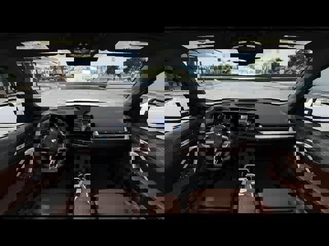 New 2025 BMW X1 xDrive28i w/ Technology Package image 10