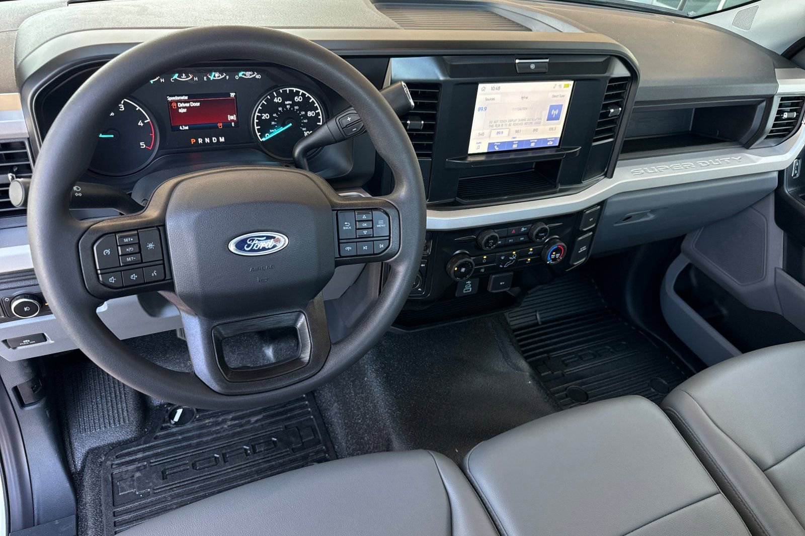 New 2025 Ford F550 4x4 Regular Cab Super Duty image 13