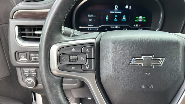Used 2024 Chevrolet Suburban Z71 w/ Luxury Package AWD/4WD image 23