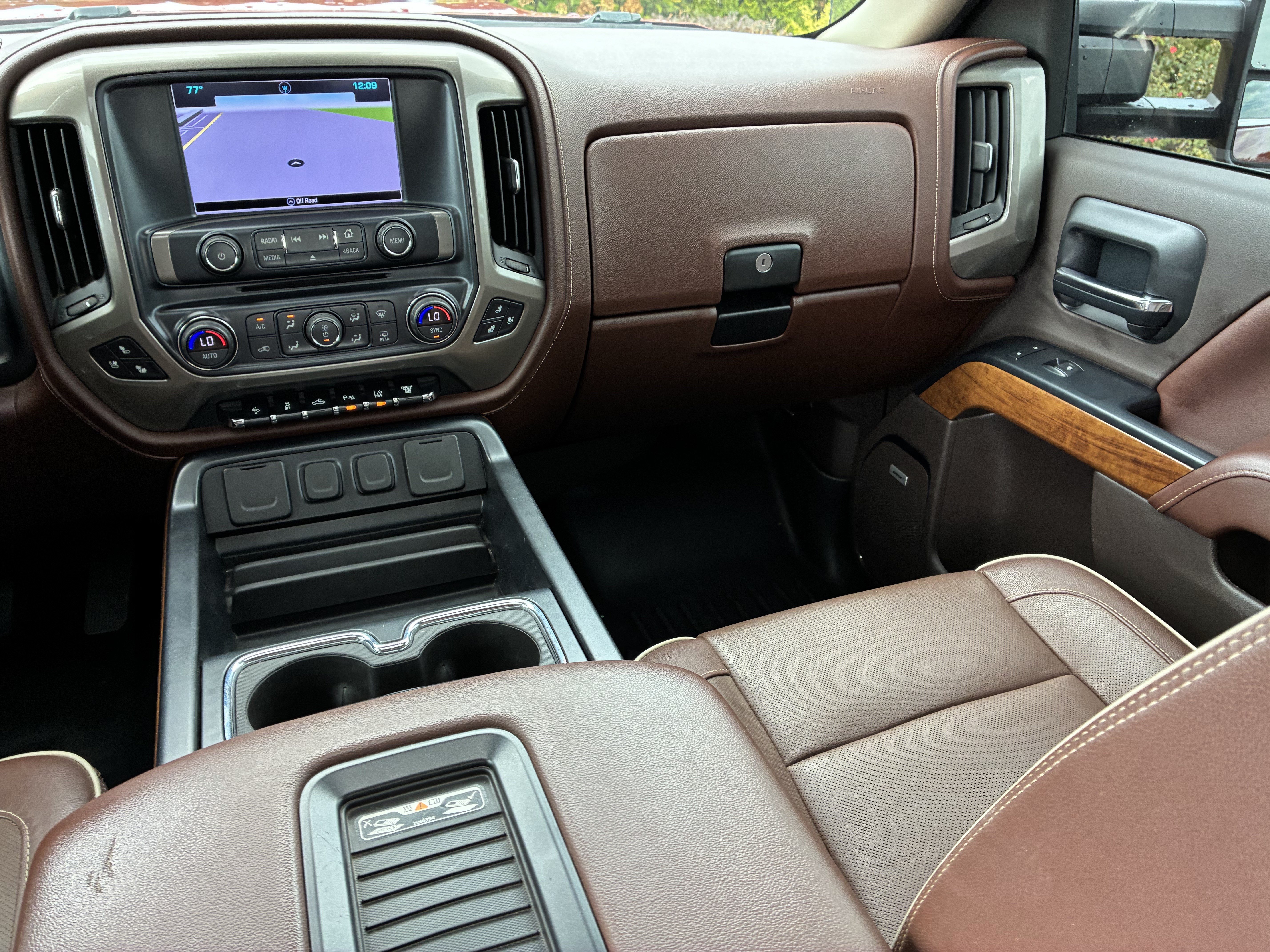 Used 2018 Chevrolet Silverado 3500 High Country w/ Duramax Plus Package AWD/4WD image 22