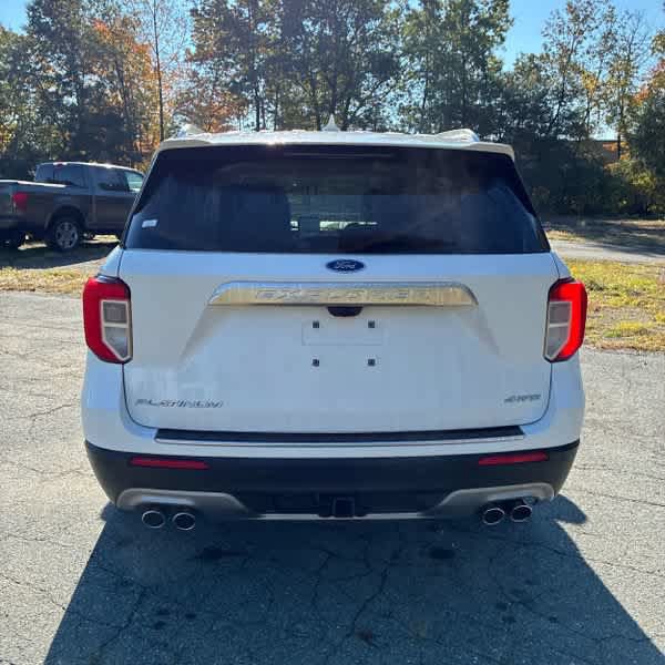 Used 2021 Ford Explorer Platinum w/ Equipment Group 601A AWD/4WD image 4