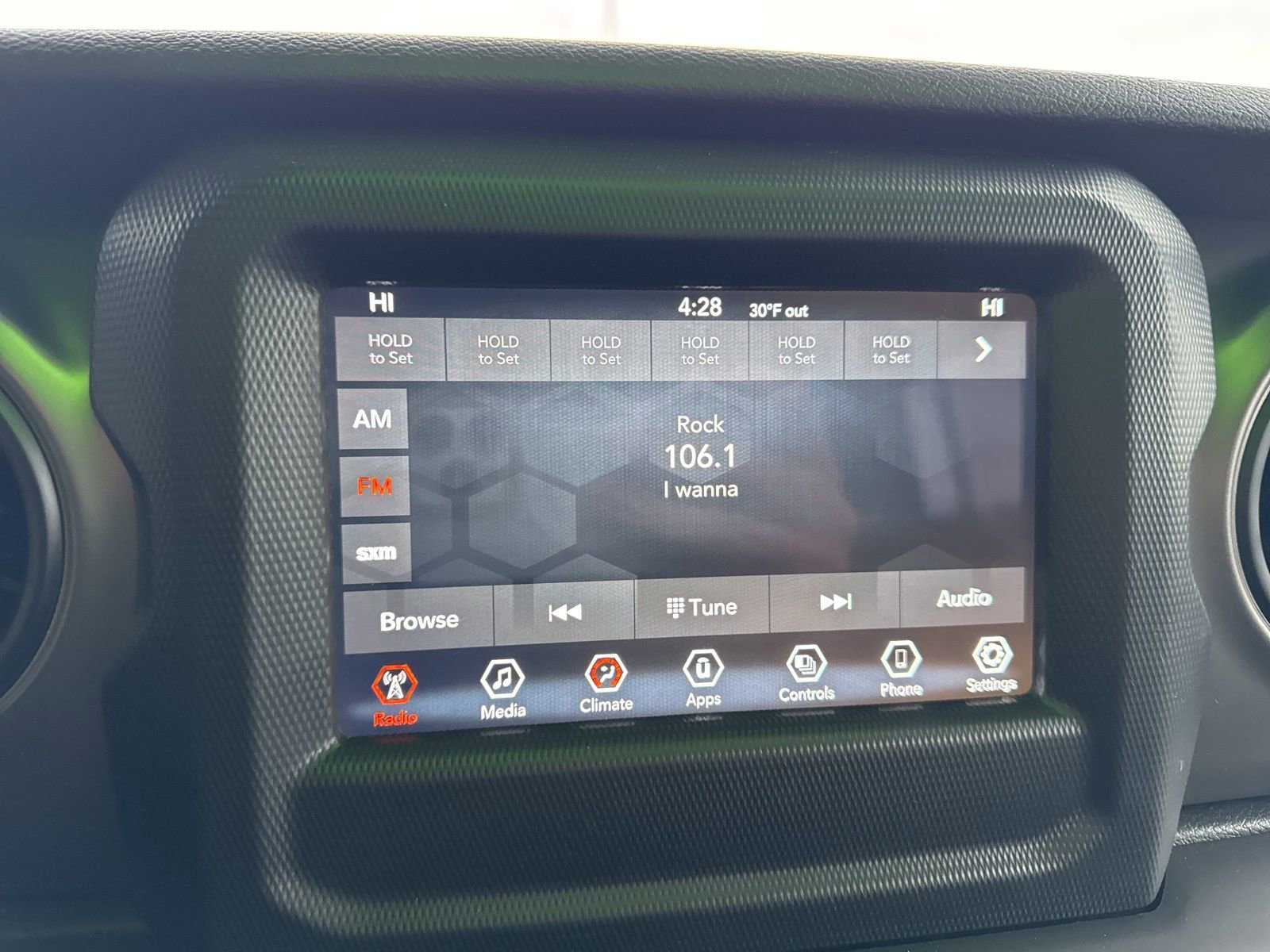 Used 2022 Jeep Wrangler Unlimited Sport image 27