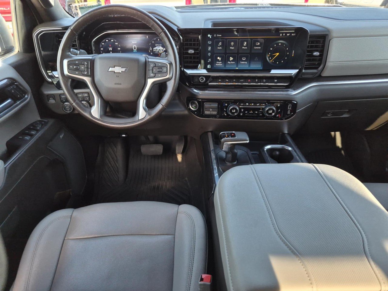 Certified 2023 Chevrolet Silverado 1500 LTZ AWD/4WD image 16