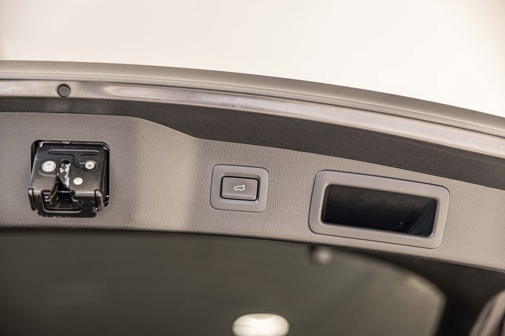 Used 2023 MAZDA CX-5 AWD 2.5 S w/ Premium Package image 18