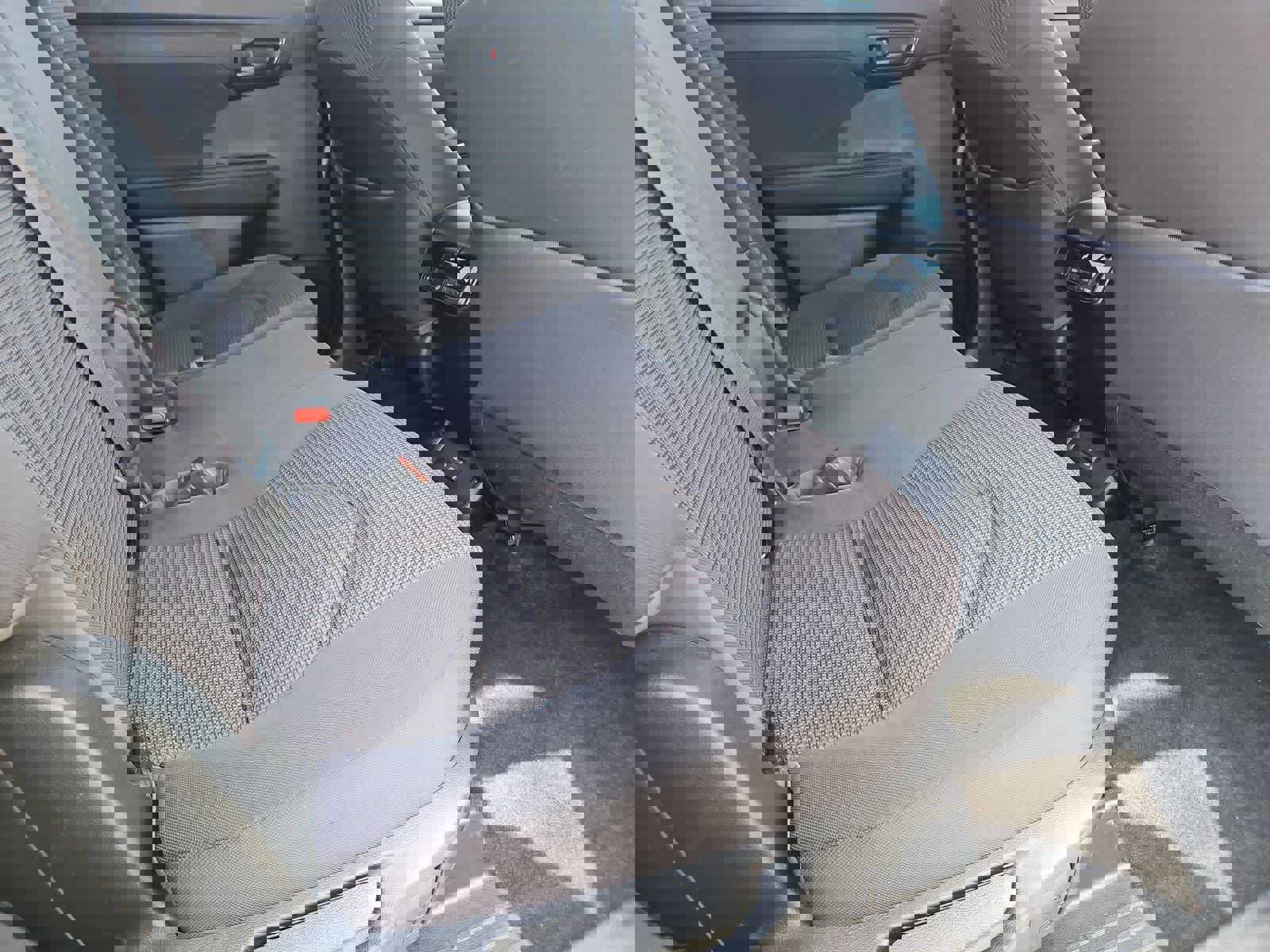 Used 2023 Toyota Highlander LE image 20