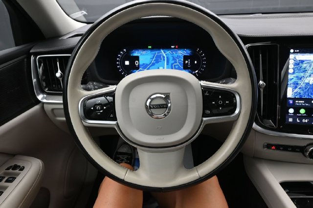 Used 2023 Volvo S60 B5 Ultimate w/ Protection Package Premier FWD image 23