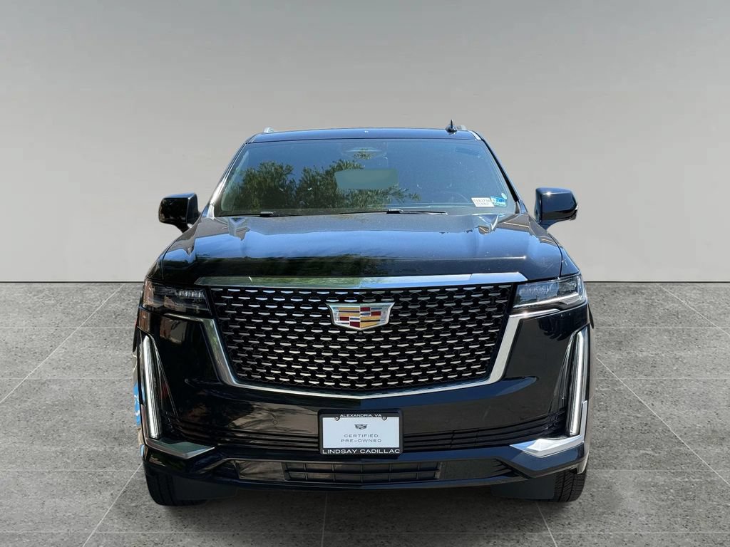 Used 2024 Cadillac Escalade Luxury AWD/4WD image 8