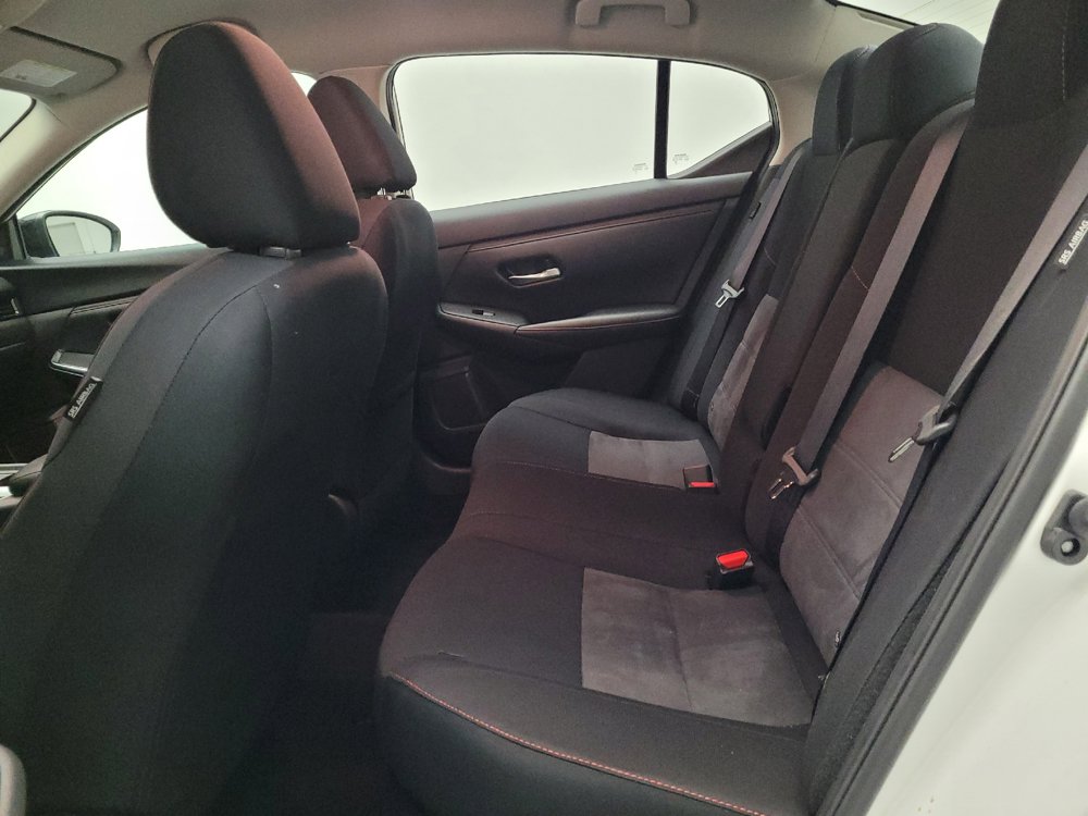 Used 2024 Nissan Sentra SR FWD image 18