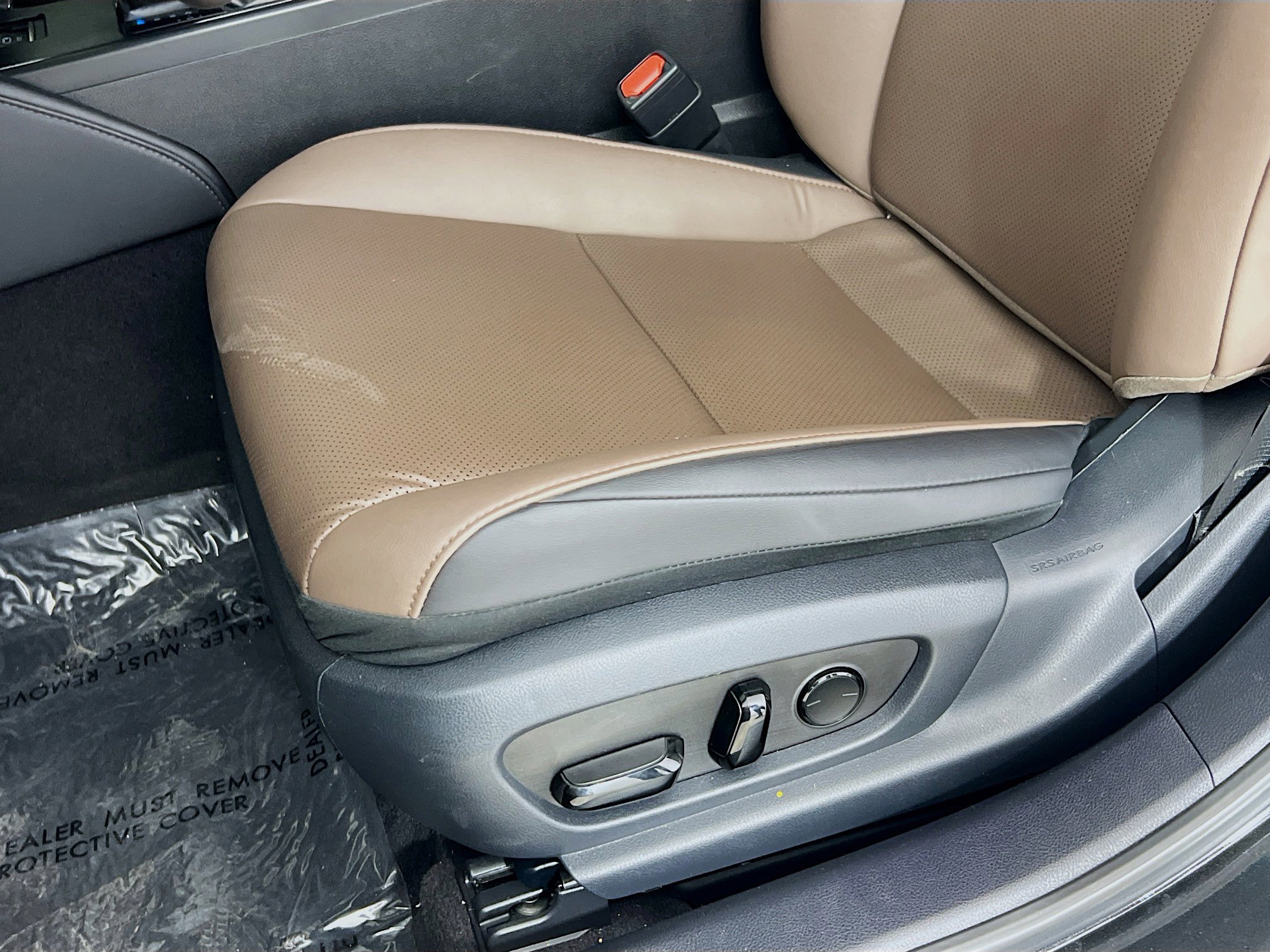 Used 2024 Lexus ES 300h w/ Premium Package FWD image 19