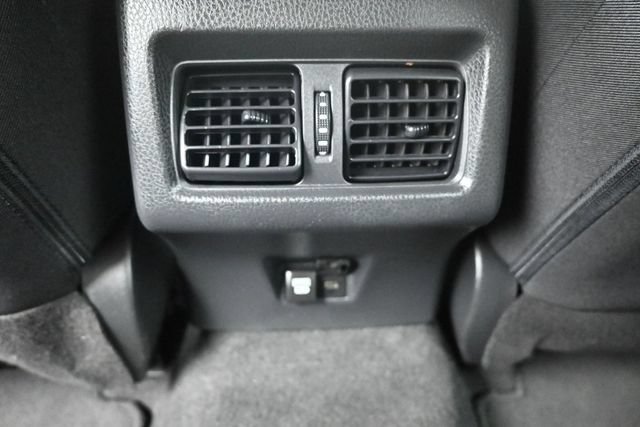 Used 2025 Toyota Camry LE w/ Convenience Package FWD image 27