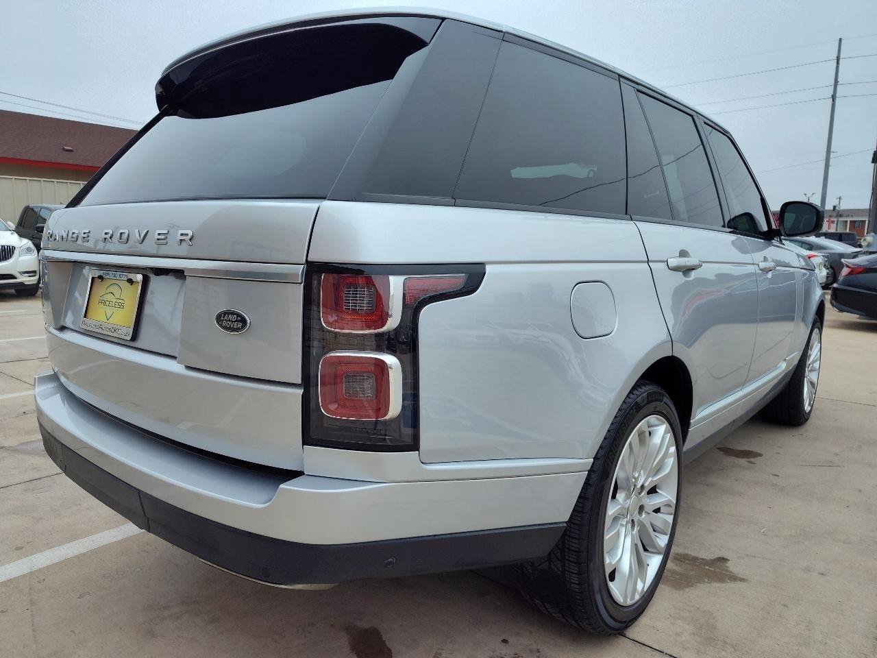 Used 2019 Land Rover Range Rover Supercharged AWD/4WD image 4