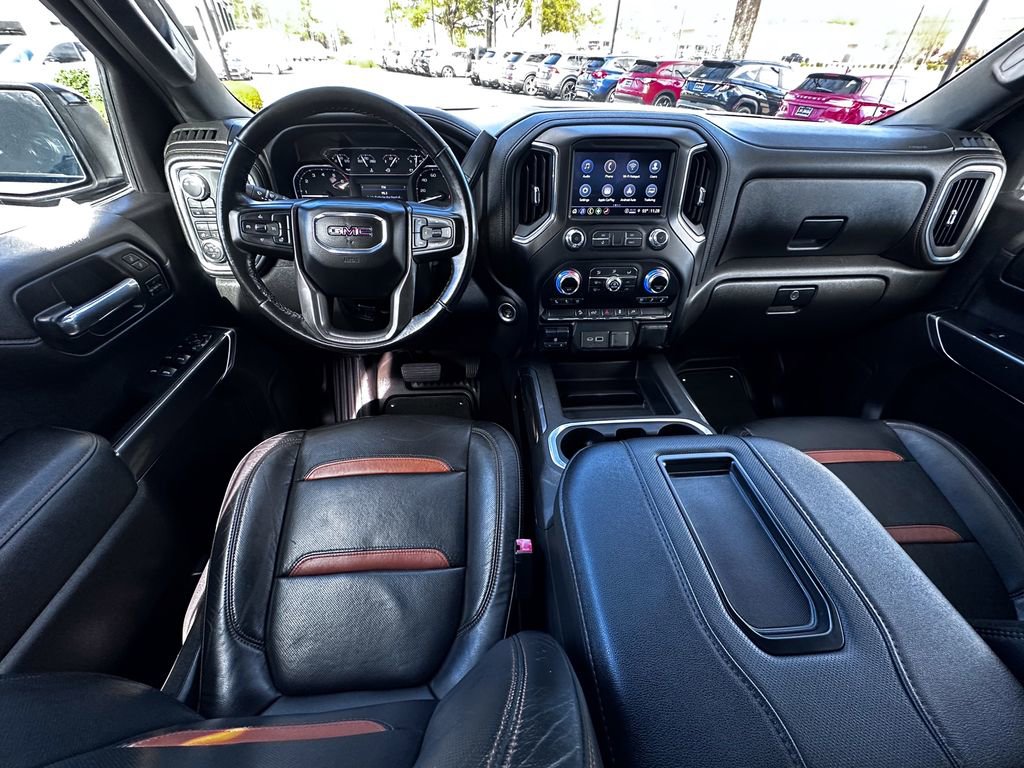 Used 2021 GMC Sierra 1500 AT4 image 2