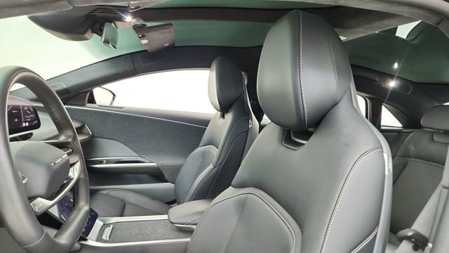 Used 2024 Lucid Air Touring AWD/4WD image 32