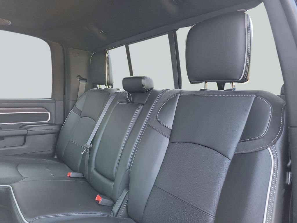New 2026 RAM 2500 Laramie AWD/4WD image 30