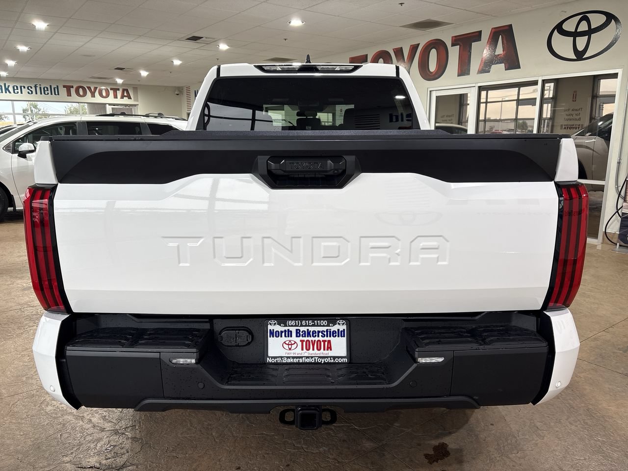 New 2026 Toyota Tundra SR5 w/ SR5 Convenience Package RWD image 9