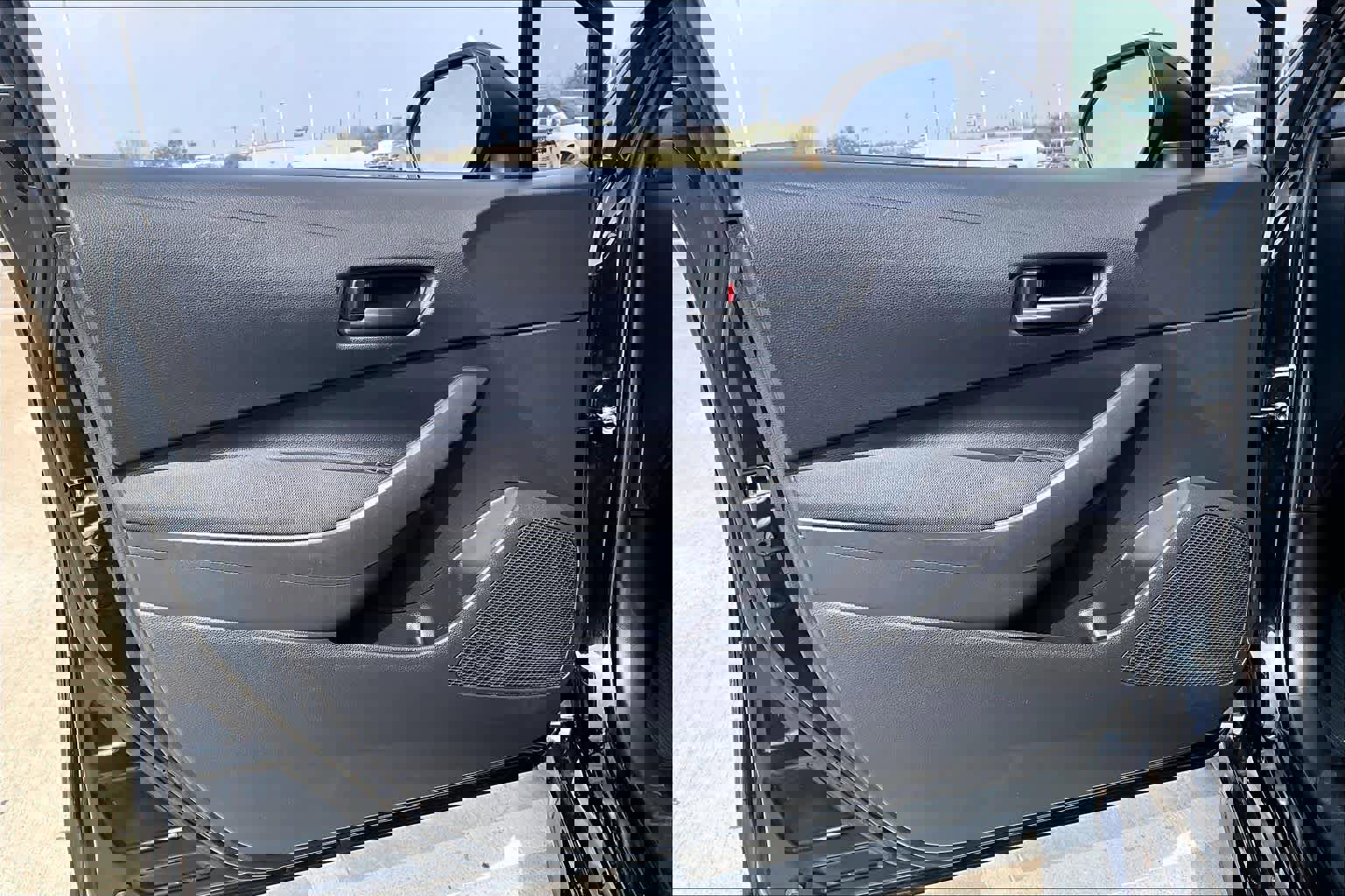 Used 2023 Toyota Corolla LE image 21