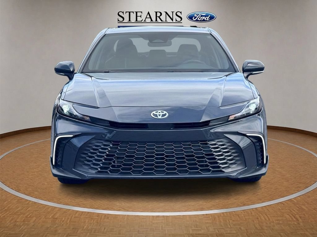 Used 2025 Toyota Camry SE w/ Convenience Package FWD image 13