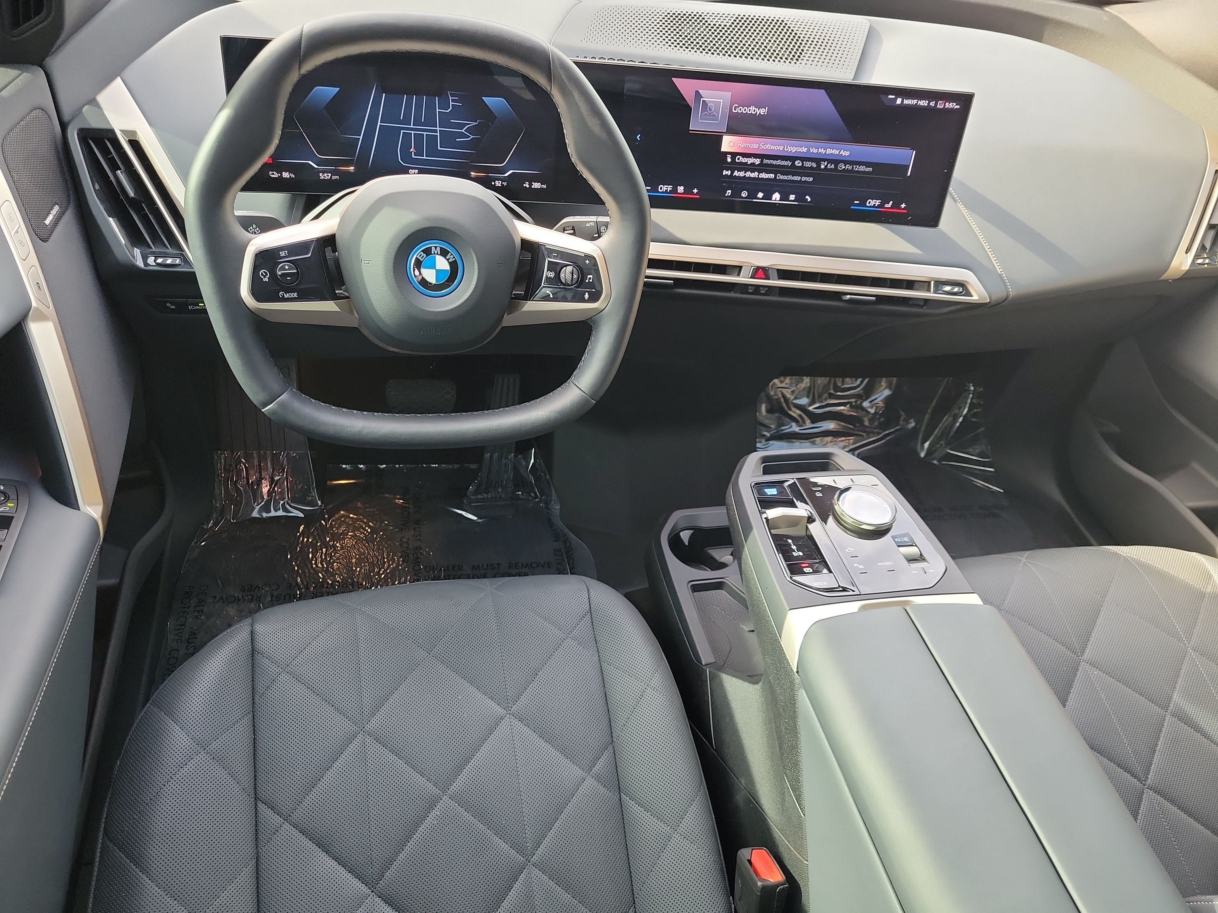 Used 2025 BMW iX xDrive50 AWD/4WD image 7