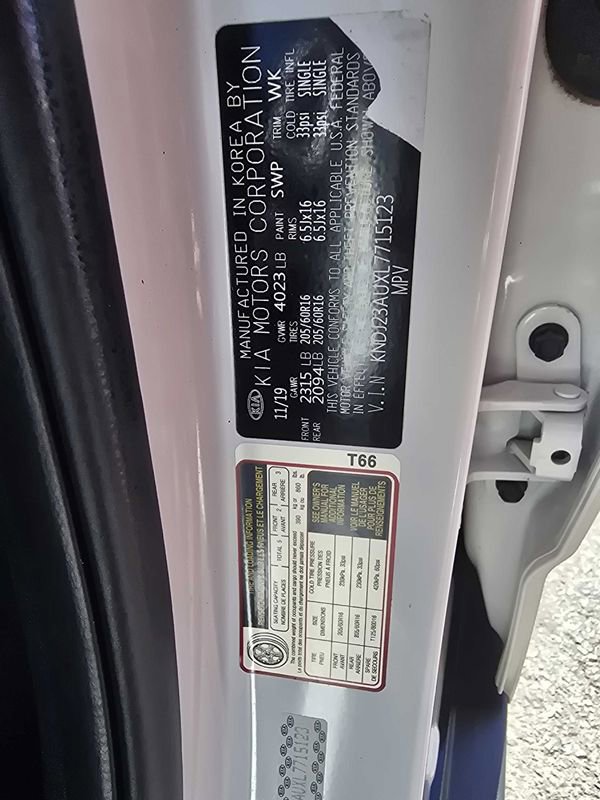 Used 2020 Kia Soul LX image 32
