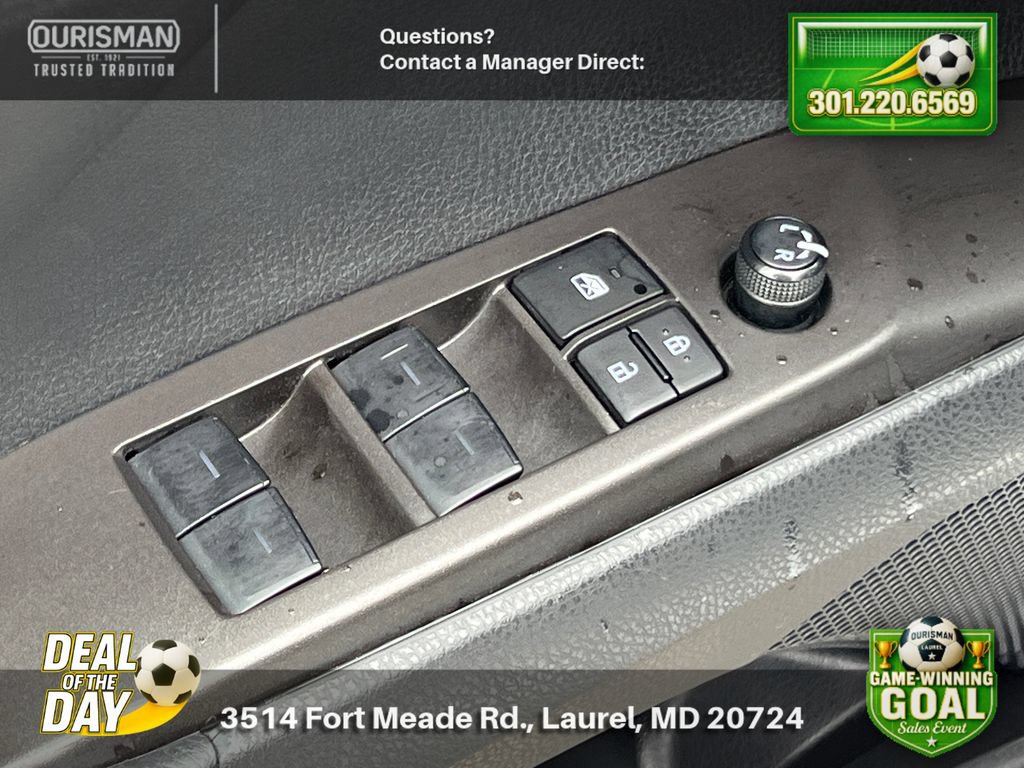 Used 2024 Toyota Camry LE FWD image 8