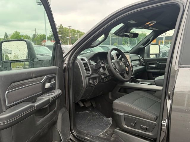 New 2026 RAM 2500 Big Horn AWD/4WD image 14