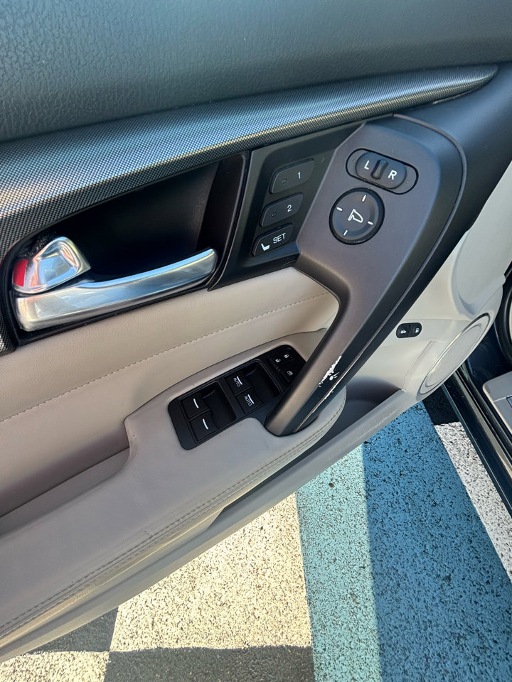 Used 2013 Acura TL w/ Technology Package image 8