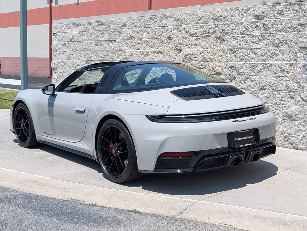 Used 2026 Porsche 911 Targa 4 GTS AWD/4WD image 3