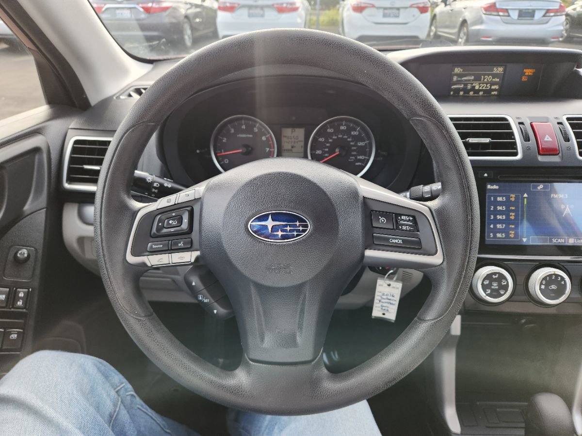 Used 2016 Subaru Forester 2.5i Premium image 16