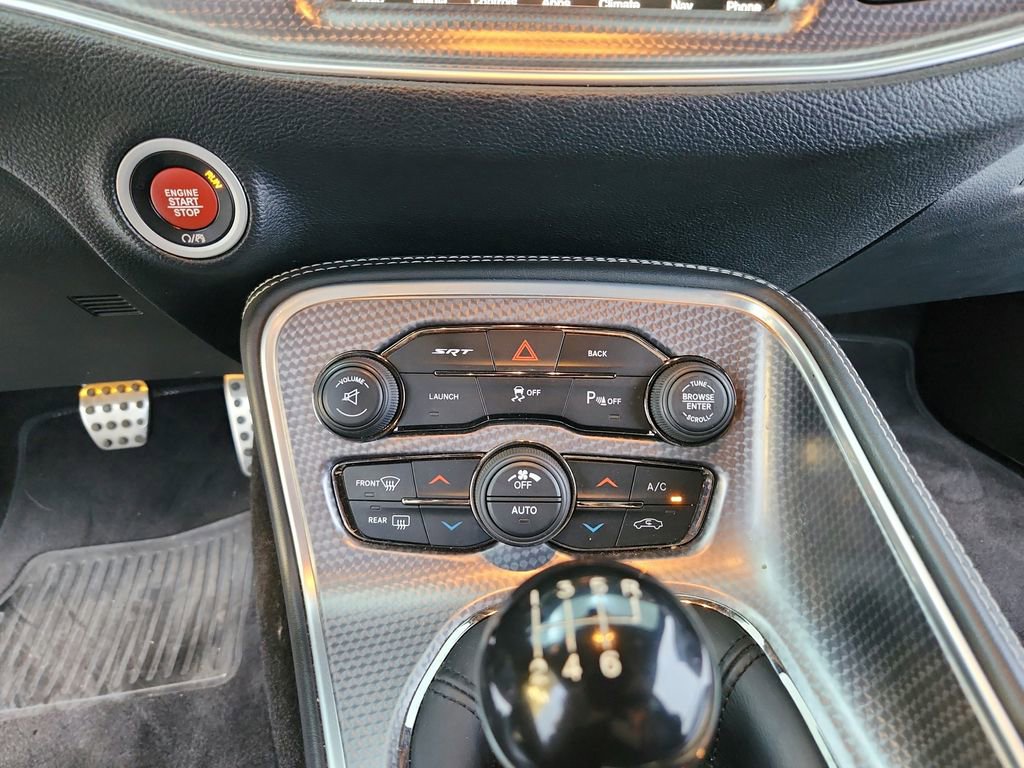 Used 2016 Dodge Challenger SRT Hellcat image 36