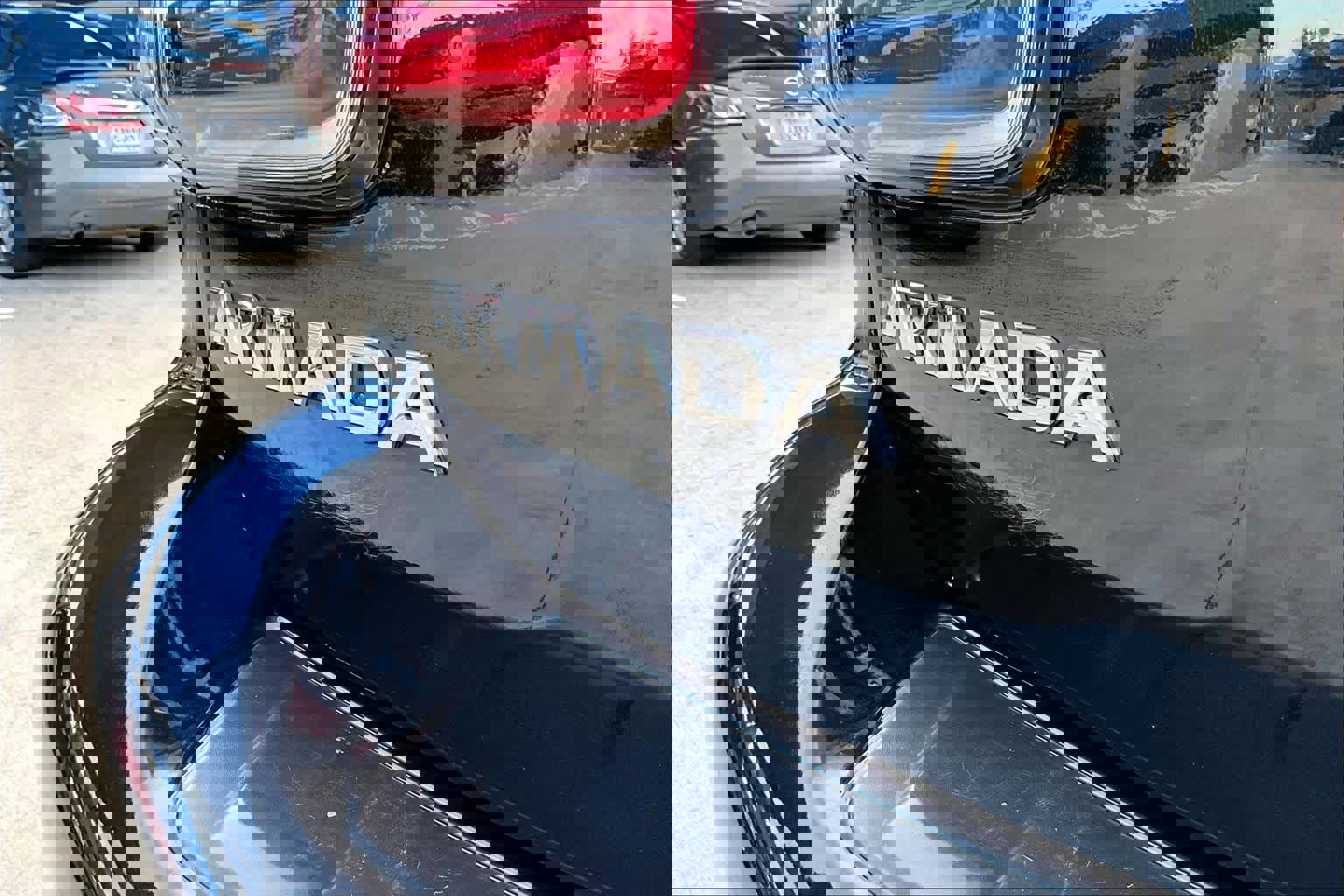 Used 2020 Nissan Armada SL w/ Premium Package image 9