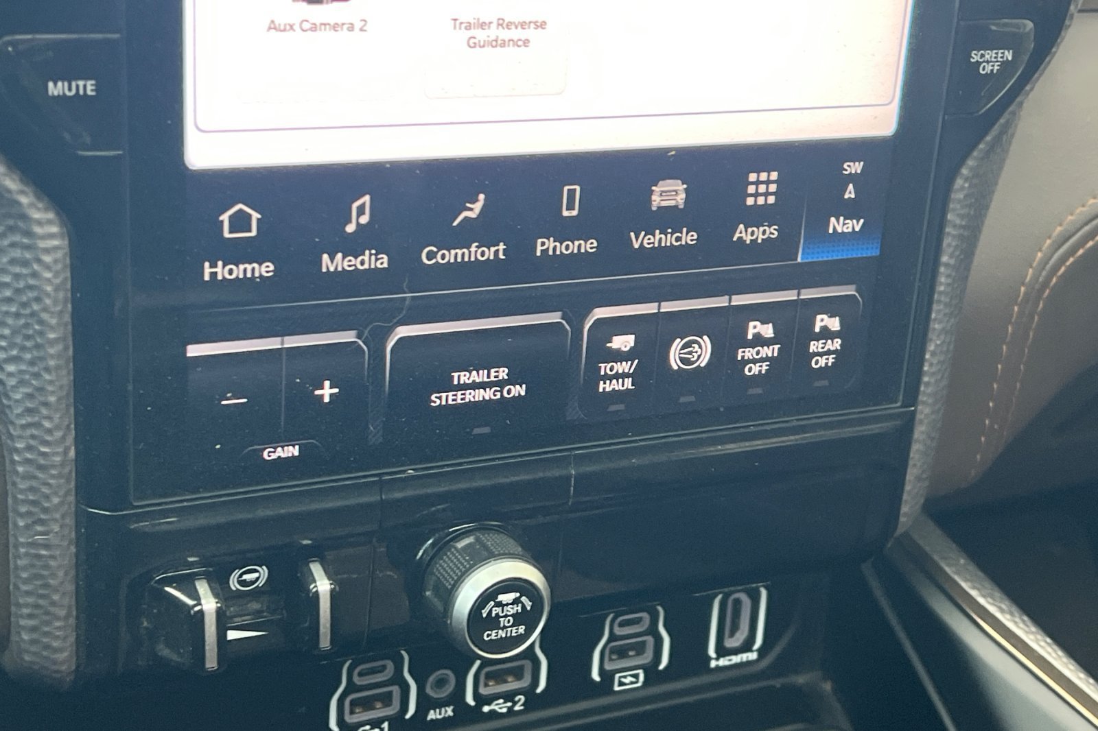 Used 2025 RAM 2500 Limited AWD/4WD image 25