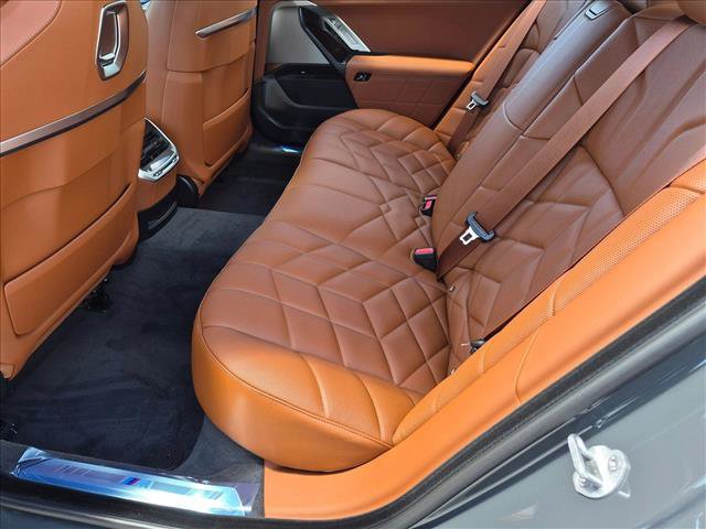 New 2026 BMW 740i xDrive AWD/4WD image 14