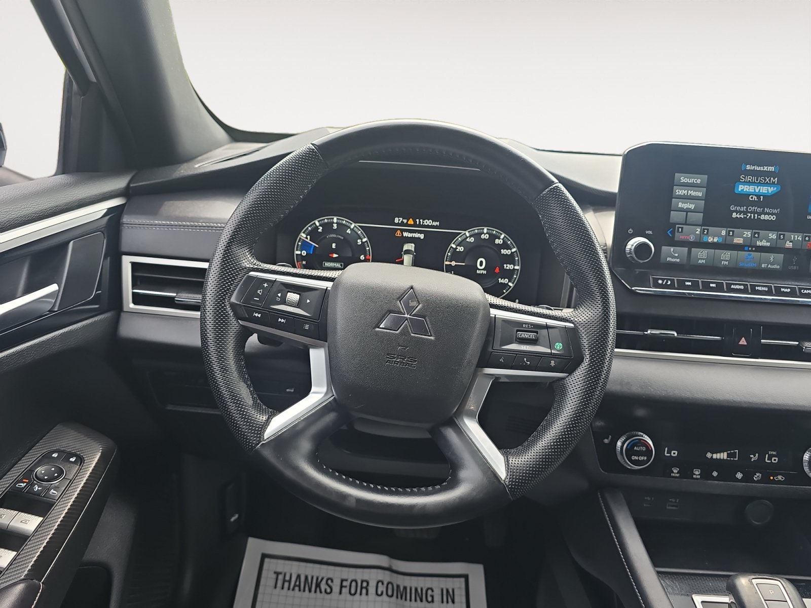 Used 2023 Mitsubishi Outlander SE Black Edition FWD image 13