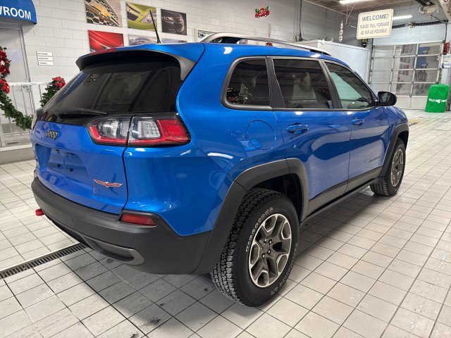 Used 2020 Jeep Cherokee Trailhawk w/ Cold Weather Group image 3