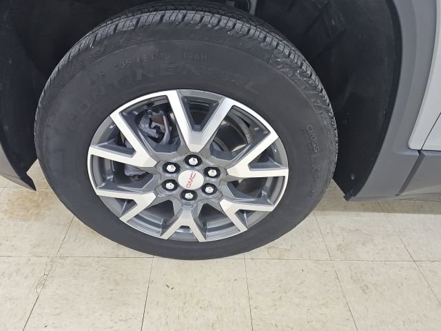 Used 2023 GMC Acadia SLE w/ Driver Convenience Package image 25