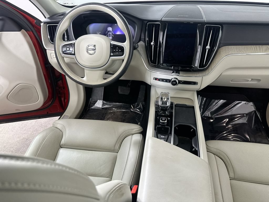 Used 2022 Volvo XC60 B5 Inscription w/ Advanced Package AWD/4WD image 19