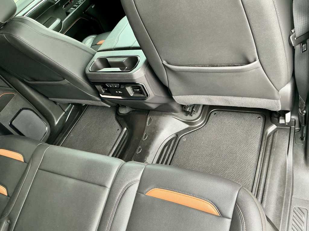 Used 2024 GMC Sierra 1500 AT4 w/ Technology Package image 27