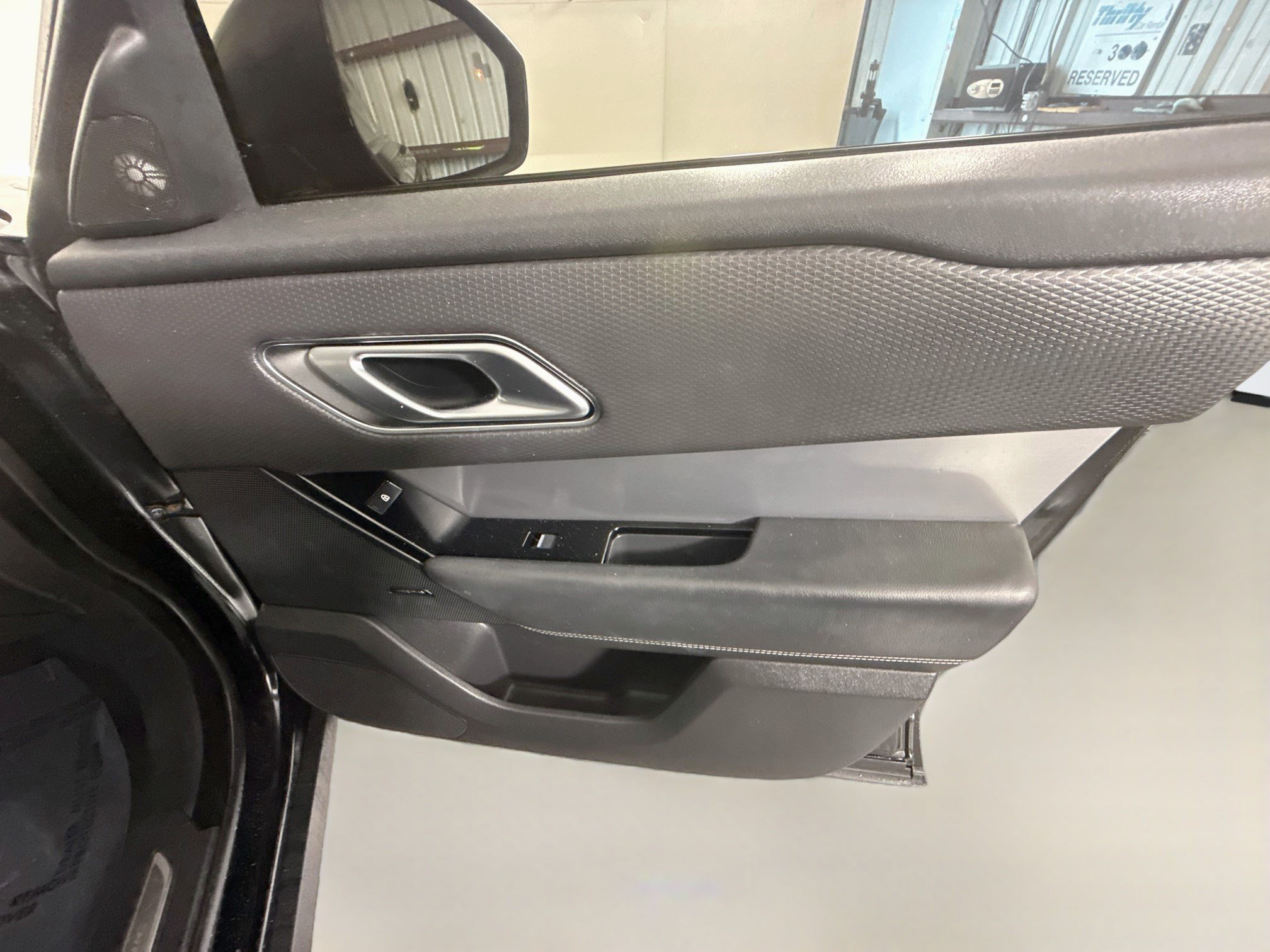 Used 2021 Land Rover Range Rover Velar R-Dynamic S AWD/4WD image 34
