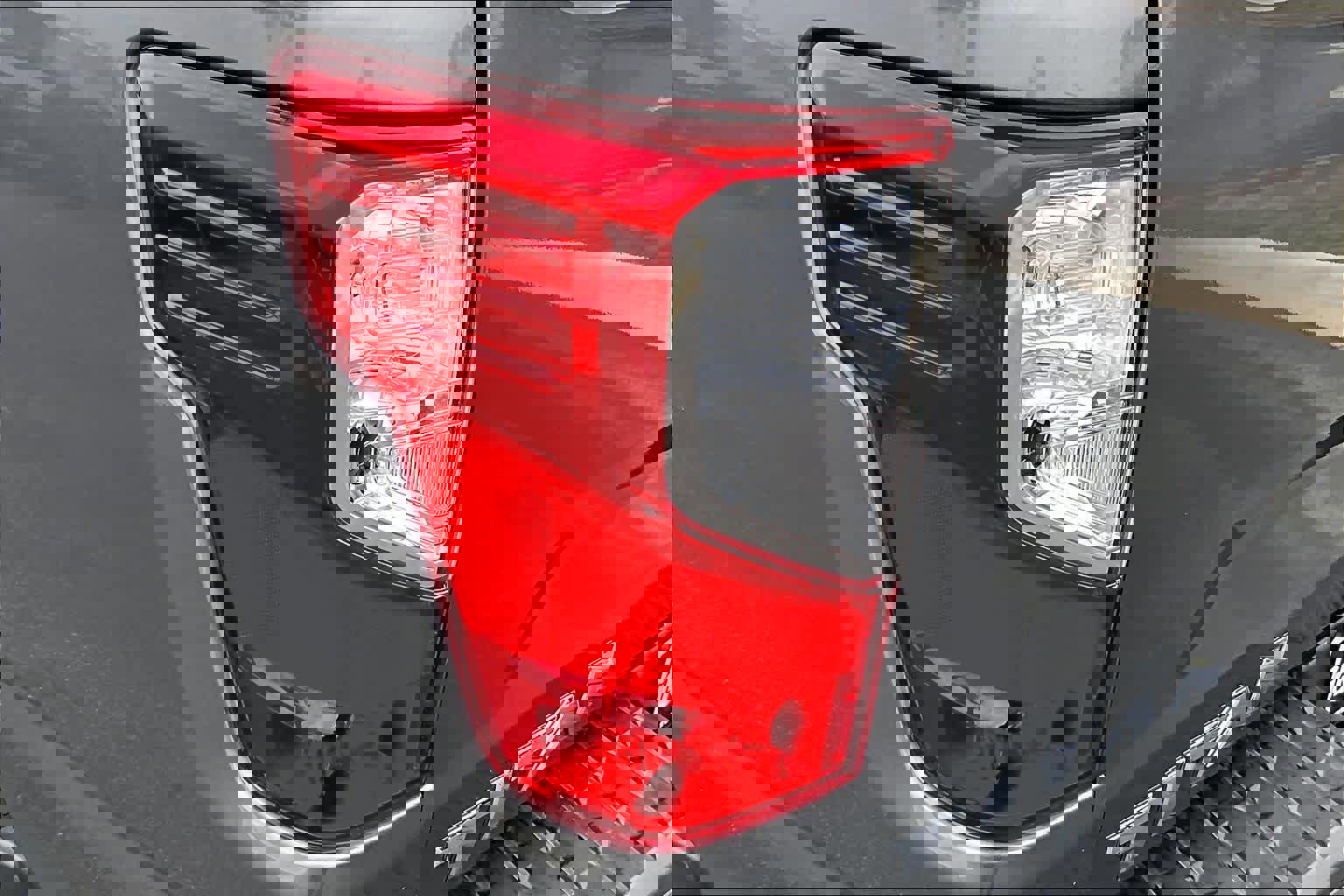 Used 2024 Nissan Titan SV w/ Accessory Utility Package image 56